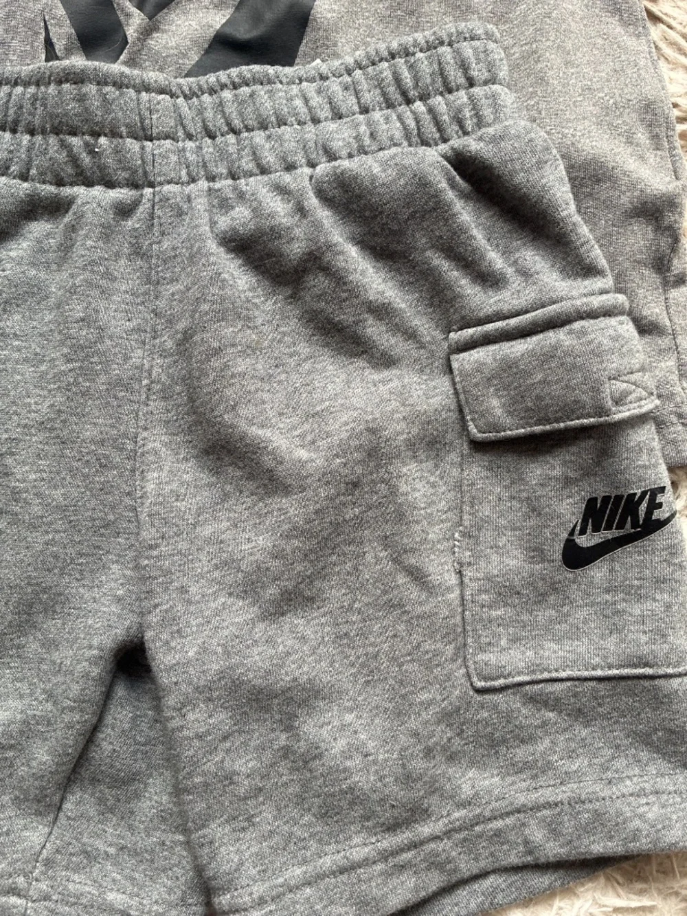 Boys Gray Nike Shorts Shirt Set Size 4